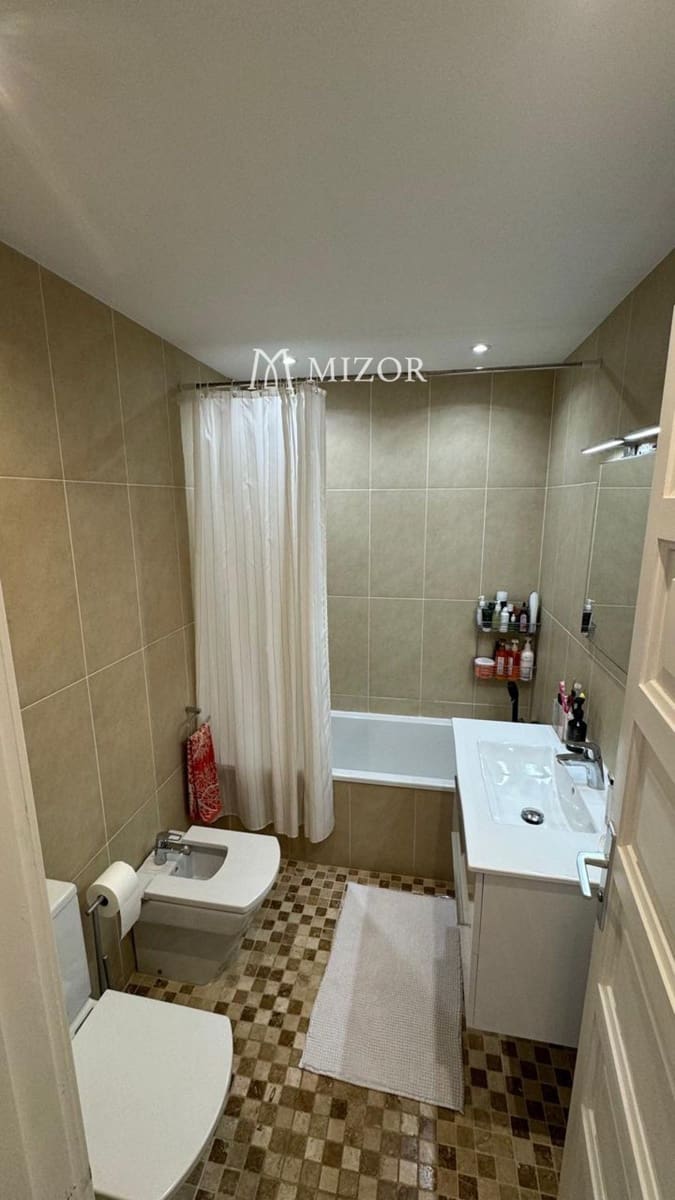 2 makuuhuone Asunto myytävänä paikassa Arona mukana uima-altaan - 599 000 € (Ref: 9944260)