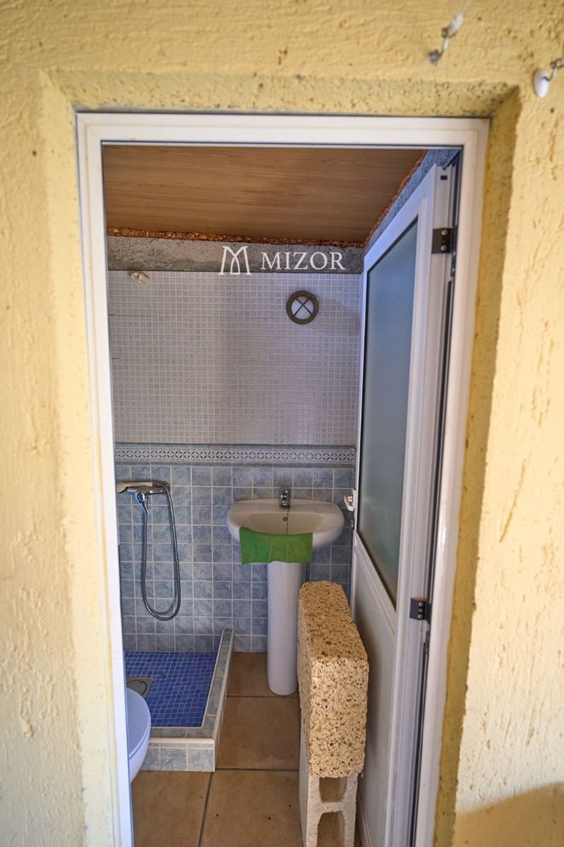 3 chambre Villa/Maison à vendre à Arona avec piscine garage - 550 000 € (Ref: 9944261)