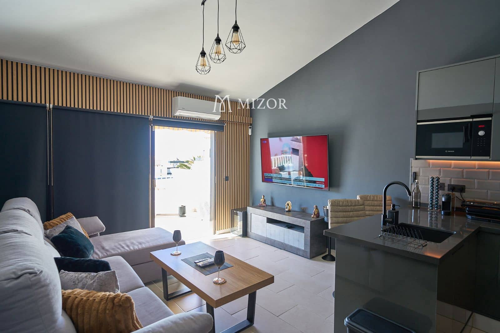 1 slaapkamer Flat te koop in Golf del Sur met zwembad - € 225.000 (Ref: 9944262)