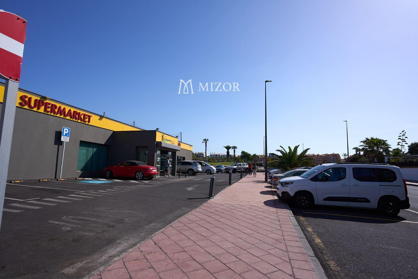 1 slaapkamer Flat te koop in Golf del Sur met zwembad - € 225.000 (Ref: 9944262)