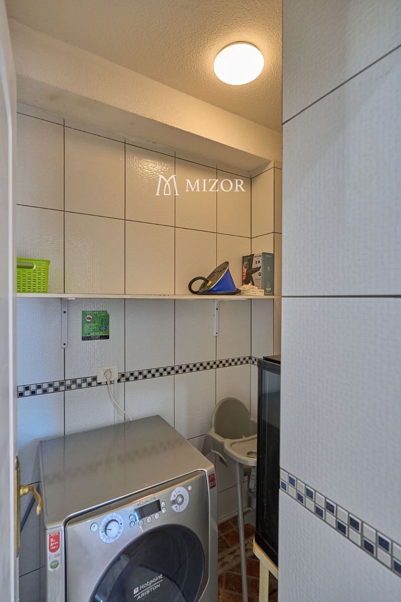 6 sovrum Villa till salu i Adeje med pool garage - 900 000 € (Ref: 9944265)