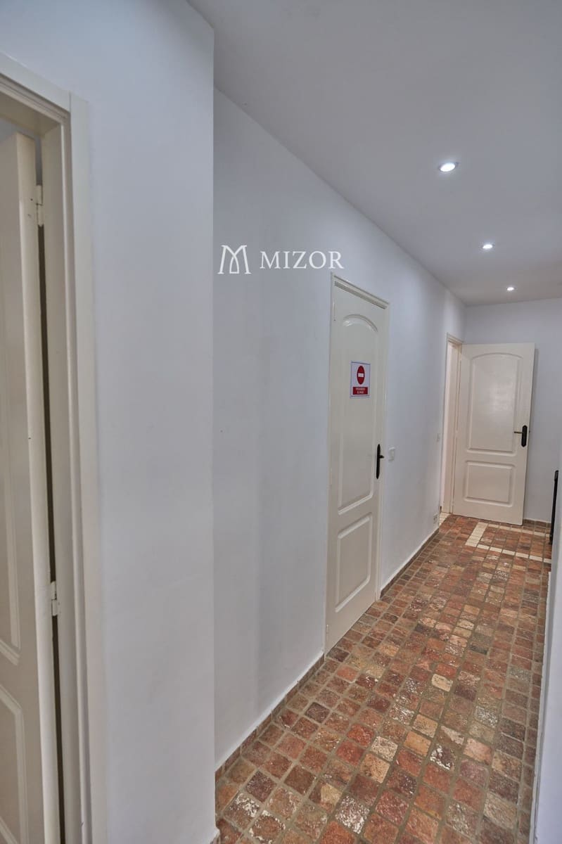 6 sovrum Villa till salu i Adeje med pool garage - 900 000 € (Ref: 9944265)