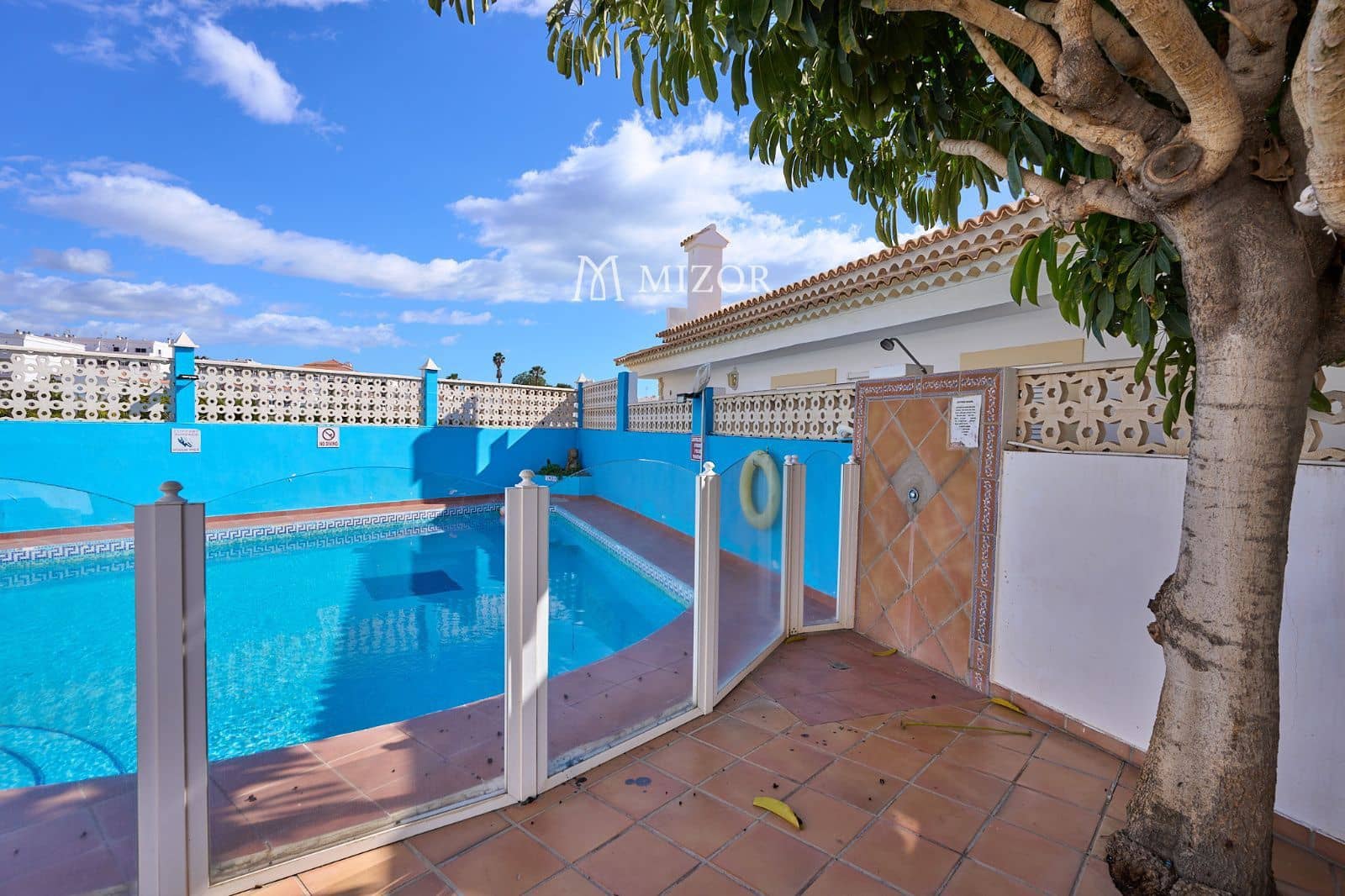 6 sovrum Villa till salu i Adeje med pool garage - 900 000 € (Ref: 9944265)