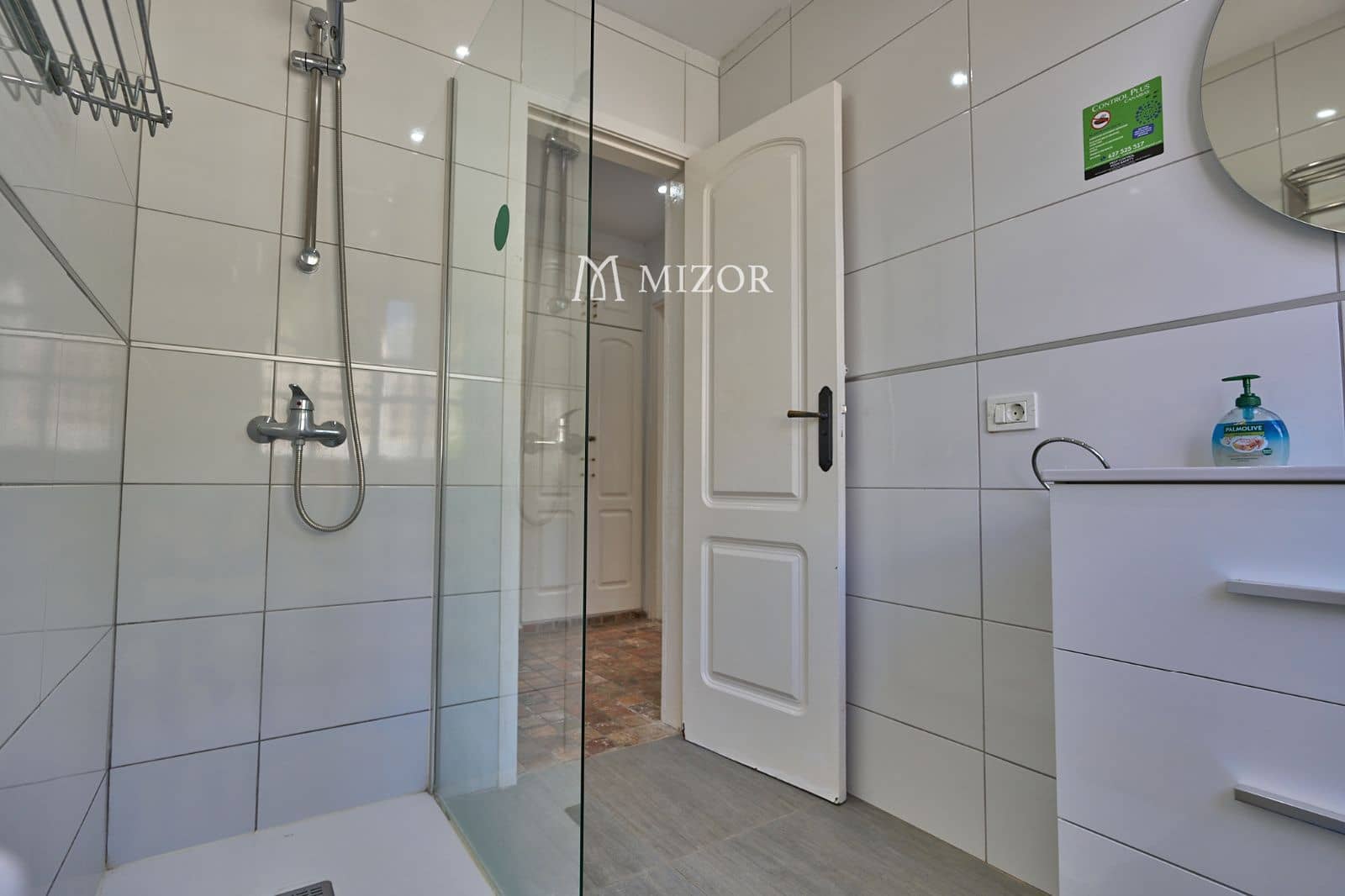 6 sovrum Villa till salu i Adeje med pool garage - 900 000 € (Ref: 9944265)