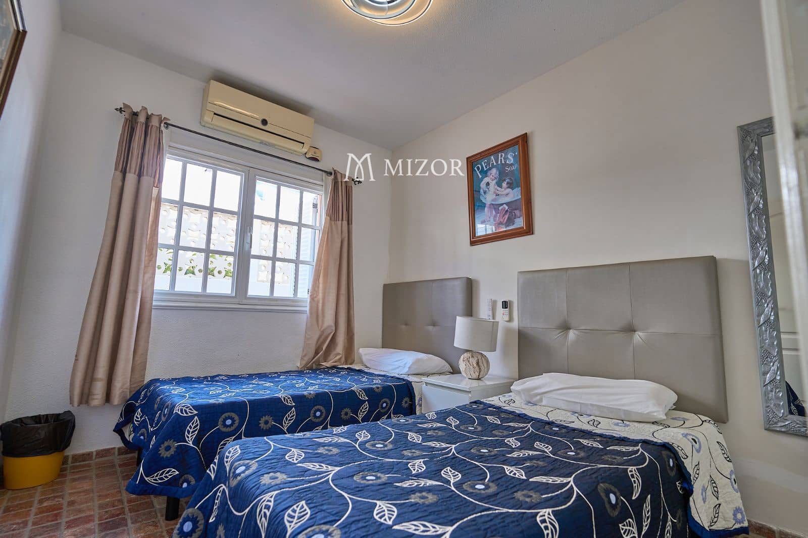 6 sovrum Villa till salu i Adeje med pool garage - 900 000 € (Ref: 9944265)