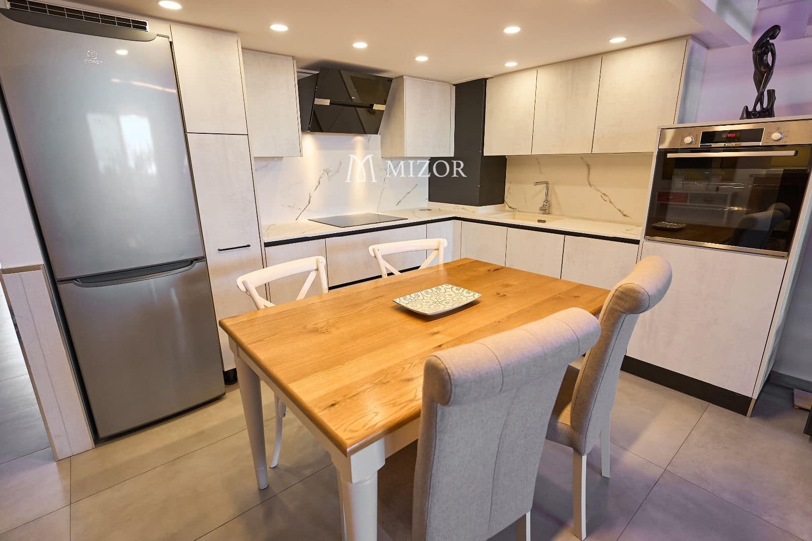 2 soverom Penthouse til salgs i Arona med svømmebasseng - € 355 000 (Ref: 9944267)