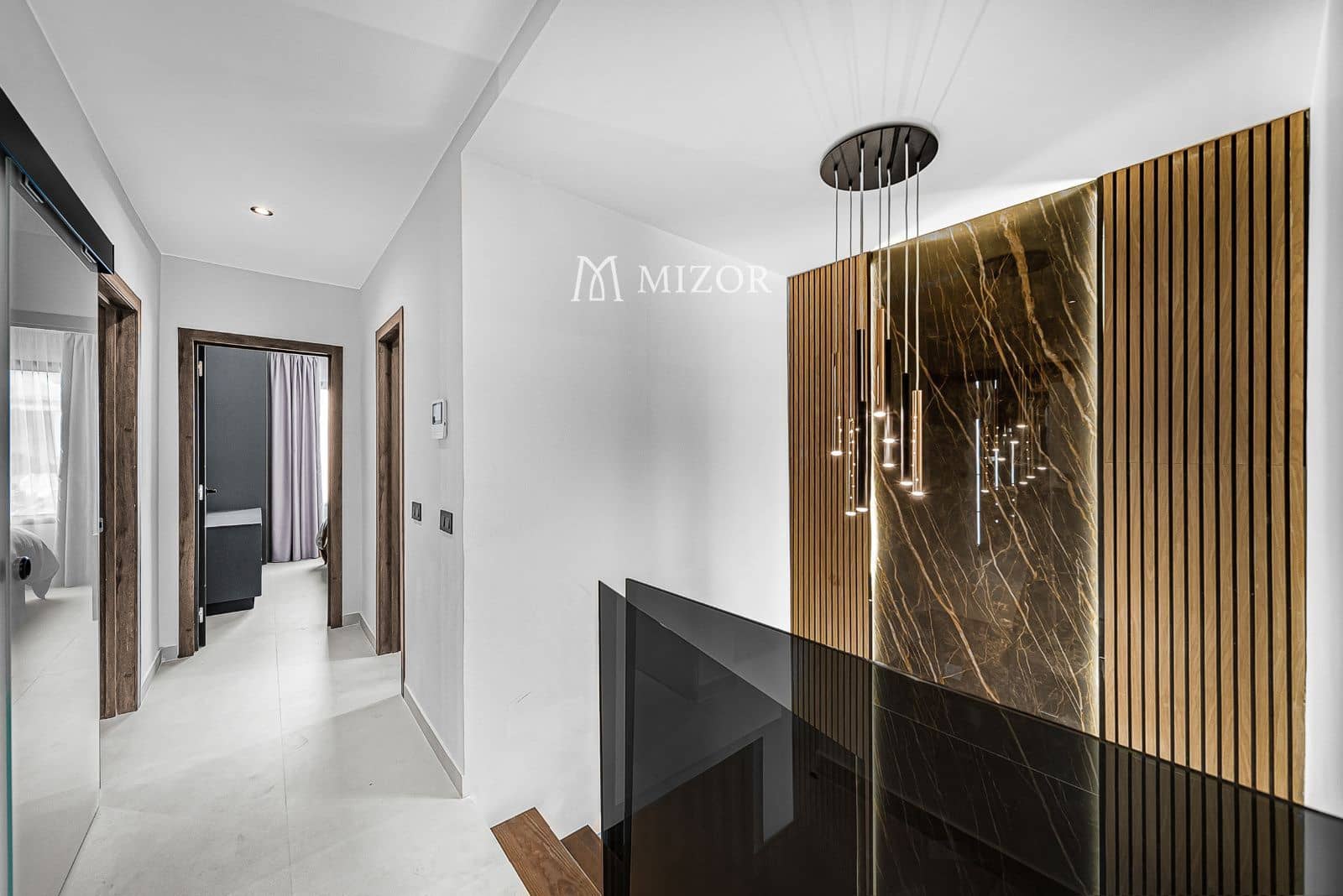 4 sypialnia Willa na sprzedaż w Adeje z basenem garażem - 1 395 000 € (Ref: 9944275)