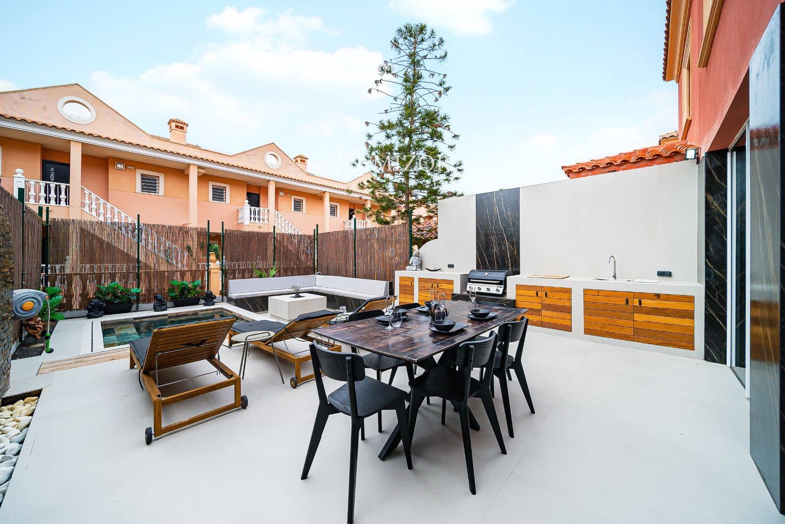 4 sypialnia Willa na sprzedaż w Adeje z basenem garażem - 1 395 000 € (Ref: 9944275)