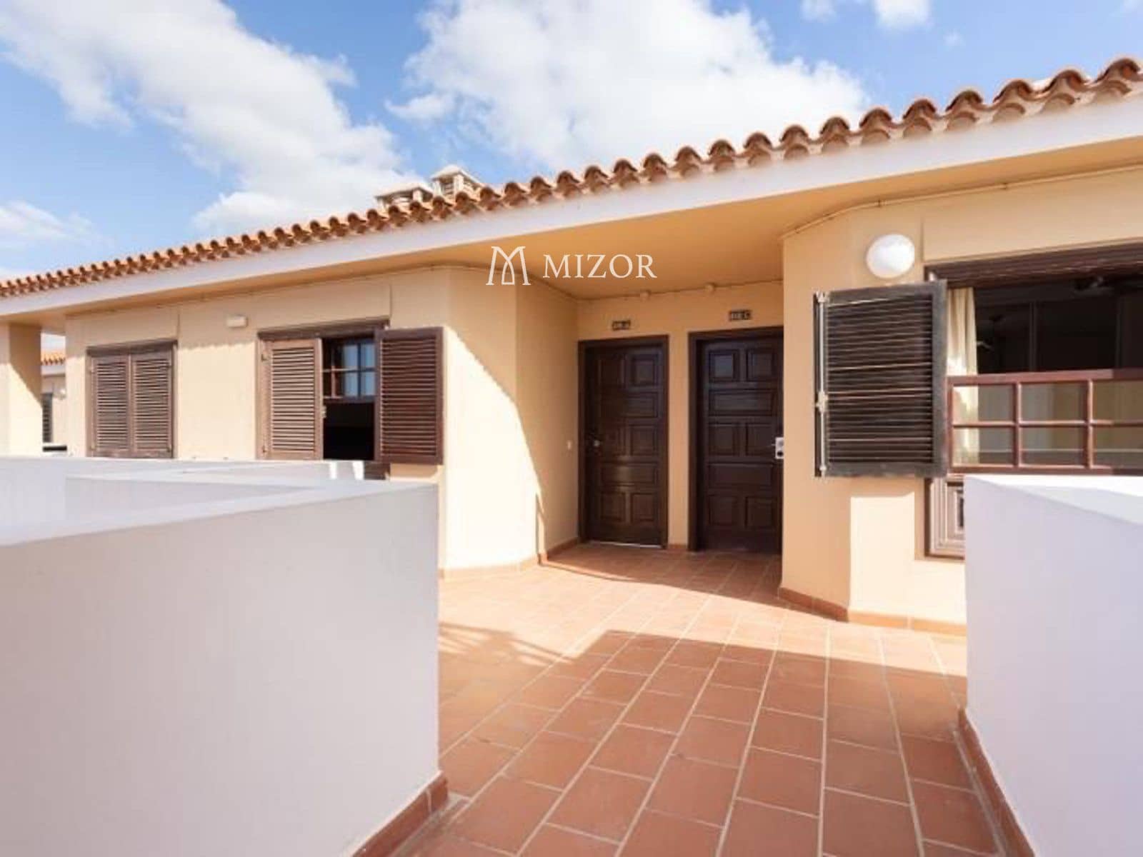 1 slaapkamer Flat te koop in Golf del Sur met zwembad - € 240.000 (Ref: 9944276)