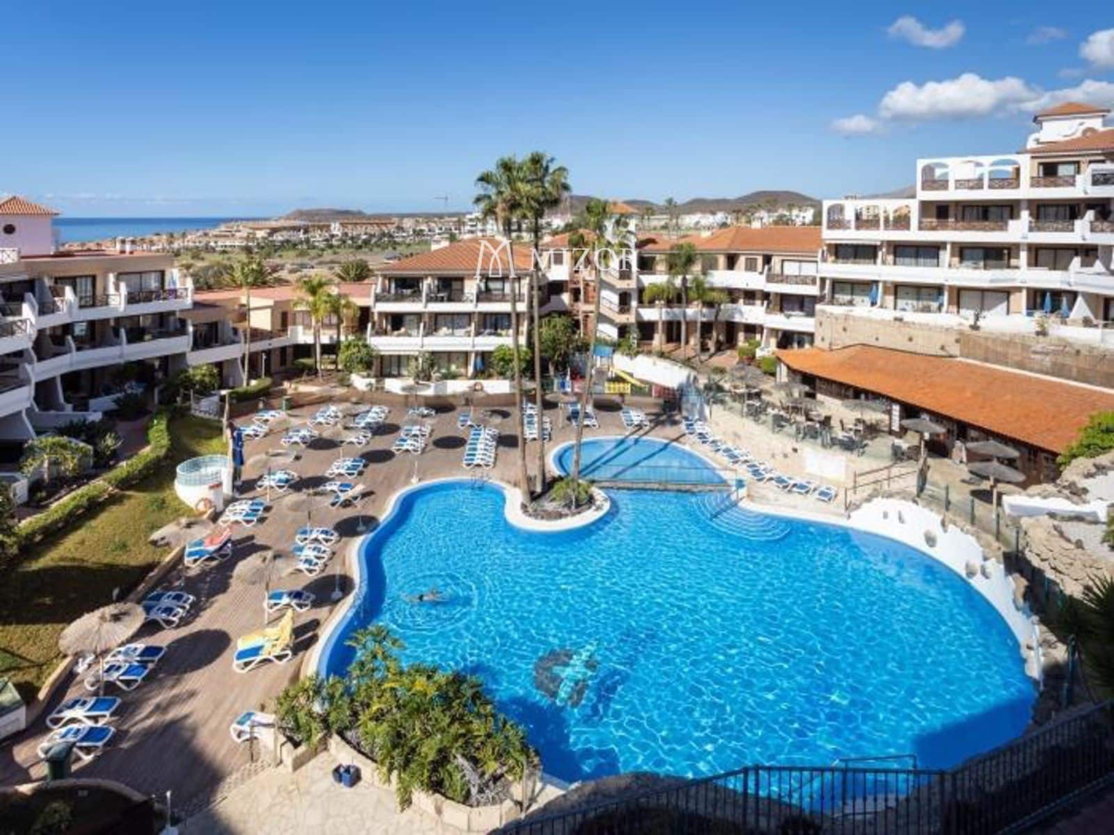 1 slaapkamer Flat te koop in Golf del Sur met zwembad - € 240.000 (Ref: 9944276)