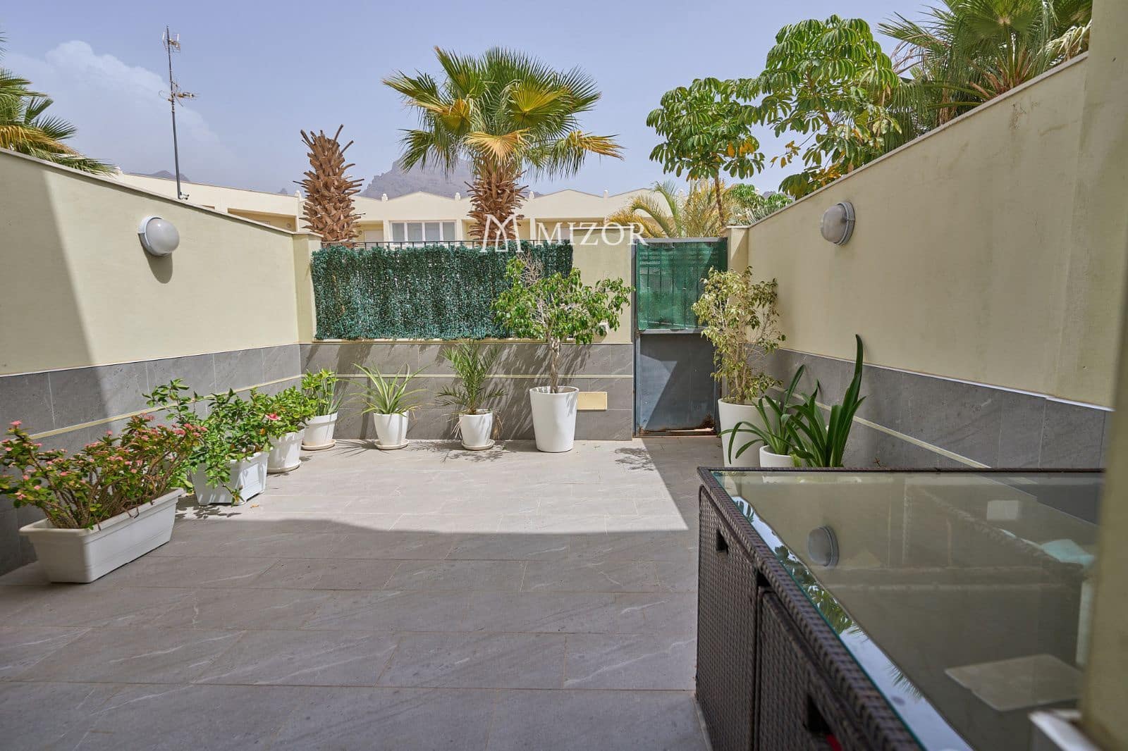 3 sovrum Hus till salu i Adeje med pool garage - 470 000 € (Ref: 9944277)