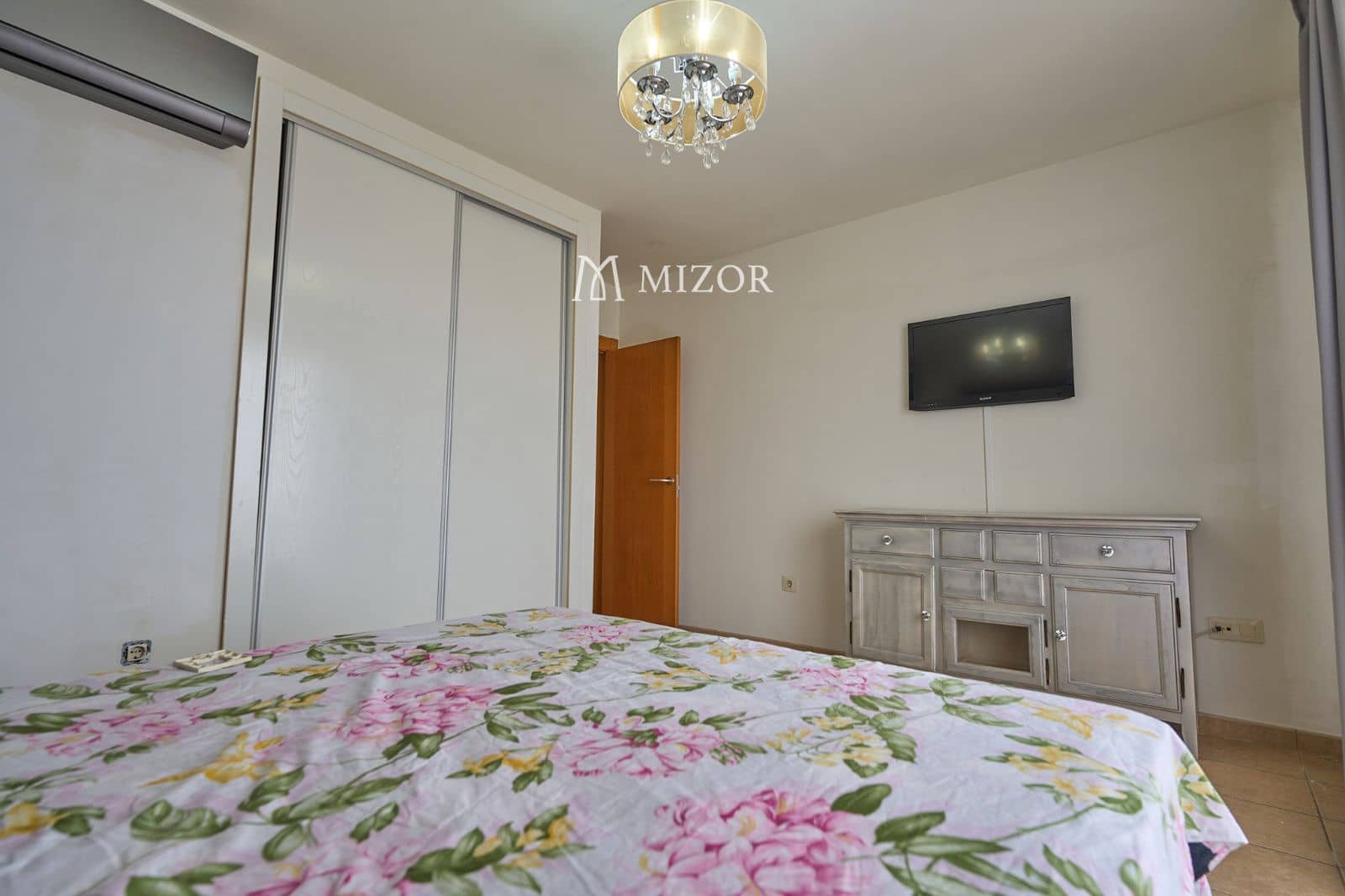 3 sovrum Hus till salu i Adeje med pool garage - 470 000 € (Ref: 9944277)