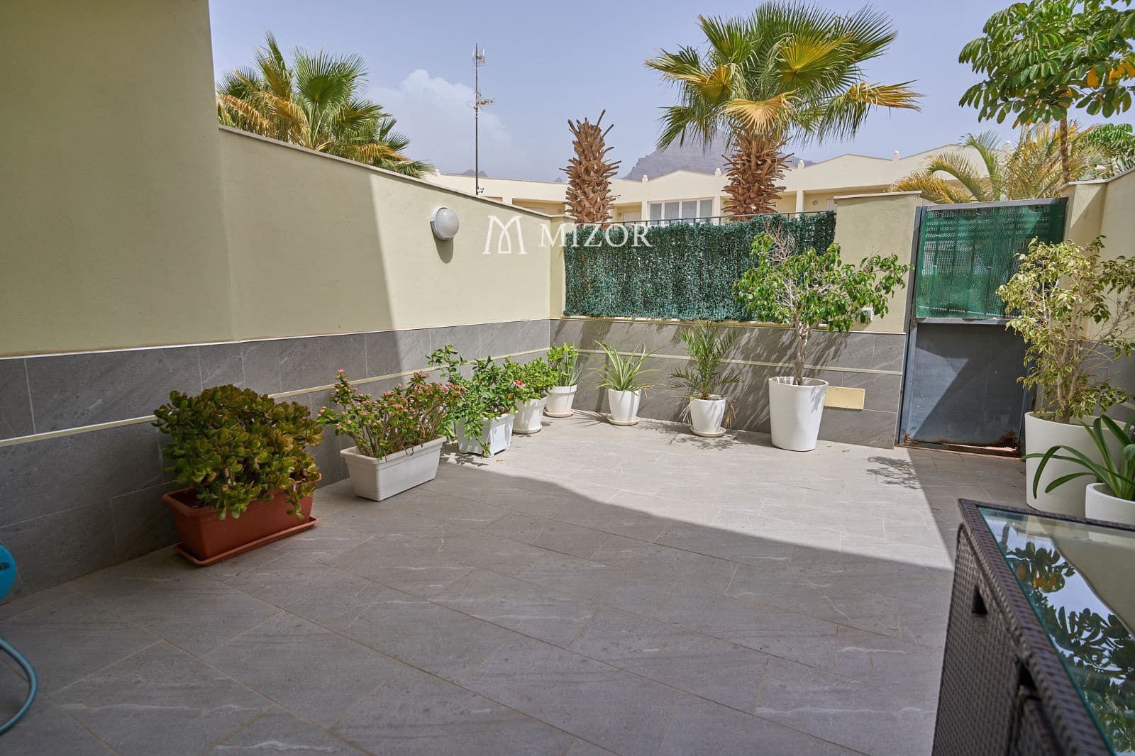 3 sovrum Hus till salu i Adeje med pool garage - 470 000 € (Ref: 9944277)