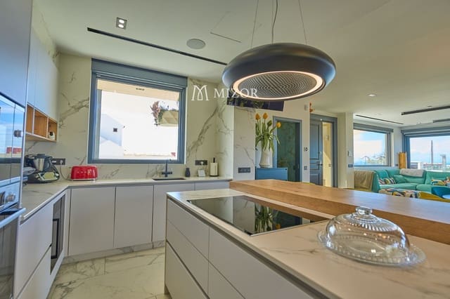 4 sypialnia Willa na sprzedaż w Playa de Fañabé Alto, Adeje z basenem garażem - 3 500 000 € (Ref: 9944278)