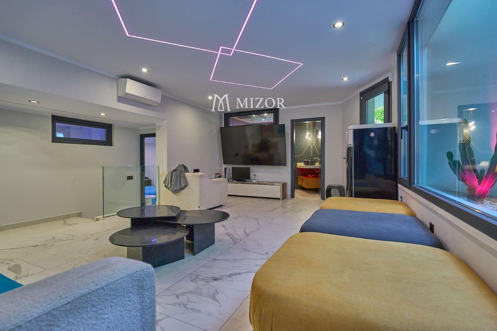4 sypialnia Willa na sprzedaż w Adeje z basenem garażem - 3 500 000 € (Ref: 9944278)