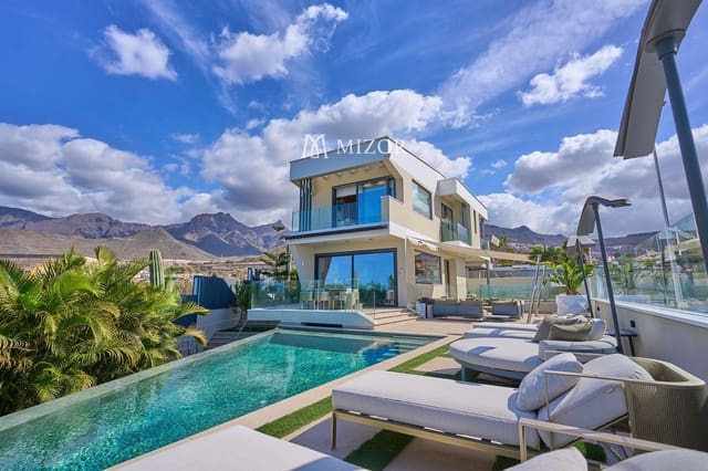 4 sypialnia Willa na sprzedaż w Playa de Fañabé Alto, Adeje z basenem garażem - 3 500 000 € (Ref: 9944278)