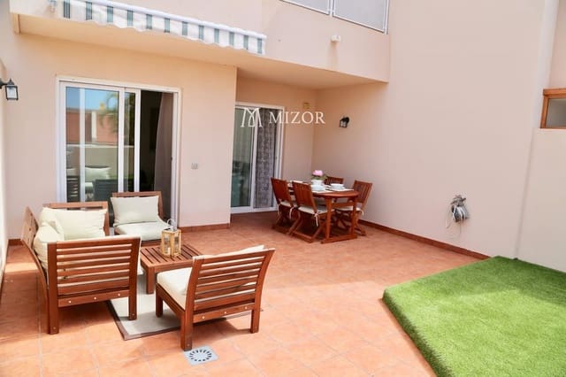 3 soveværelse Byhus til salg i Puerto Santiago, Santiago del Teide med swimmingpool garage - € 595.000 (Ref: 9949004)