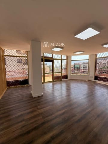 Erhverv til salg i Arona - € 250.000 (Ref: 9950624)