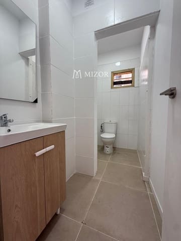 Erhverv til salg i Arona - € 250.000 (Ref: 9950624)