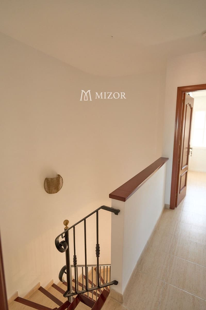 3 slaapkamer Huis te koop in Granadilla de Abona met garage - € 420.000 (Ref: 9972425)