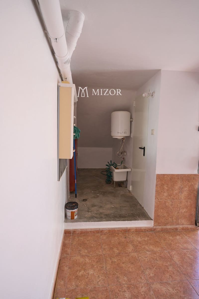 3 slaapkamer Huis te koop in Granadilla de Abona met garage - € 420.000 (Ref: 9972425)