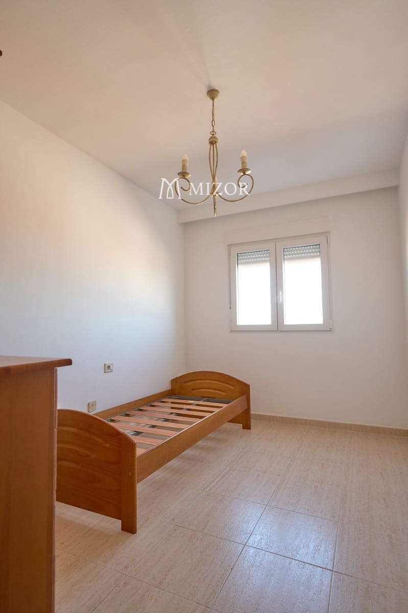 3 slaapkamer Huis te koop in Granadilla de Abona met garage - € 420.000 (Ref: 9972425)