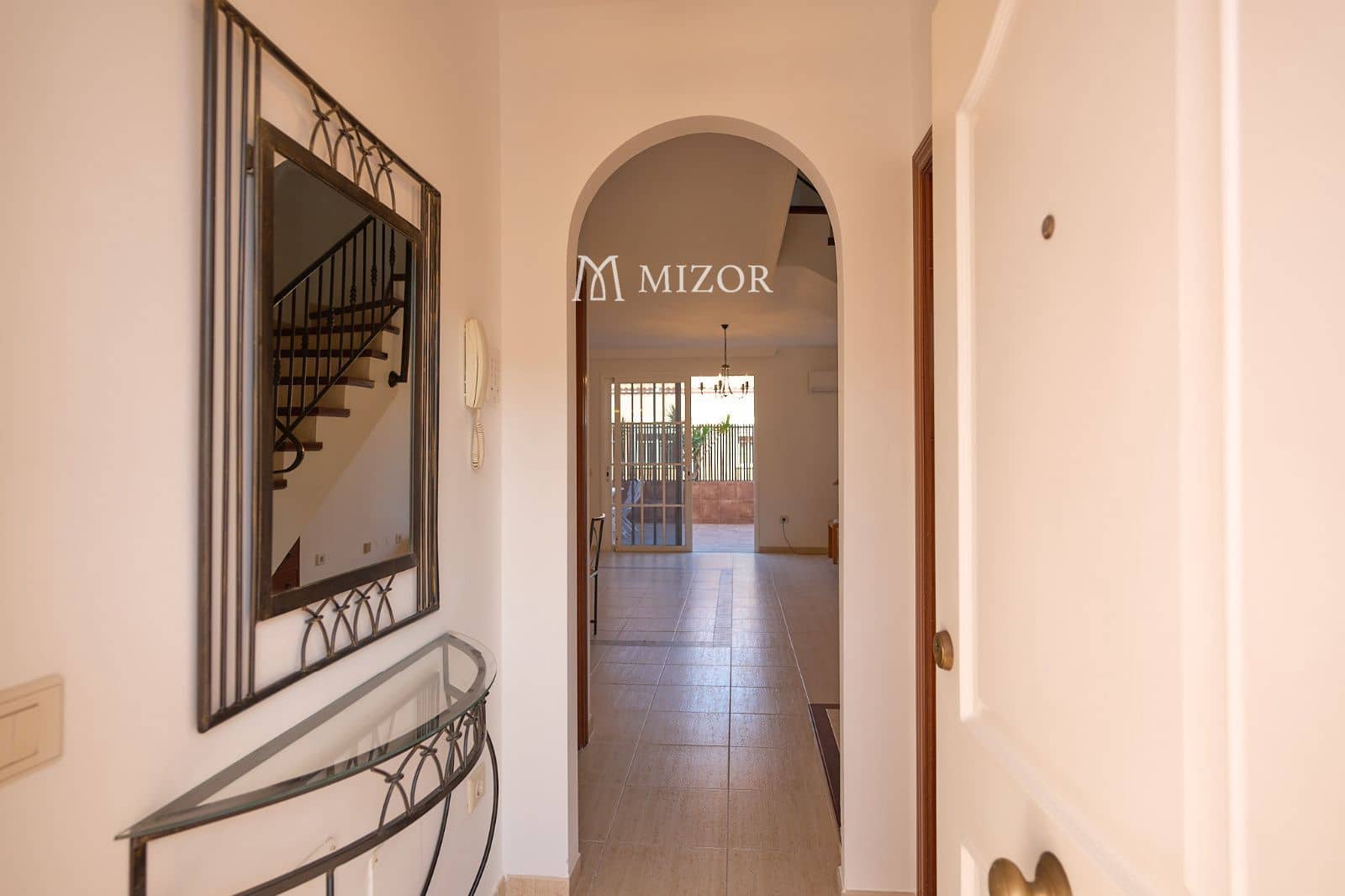 3 slaapkamer Huis te koop in Granadilla de Abona met garage - € 420.000 (Ref: 9972425)
