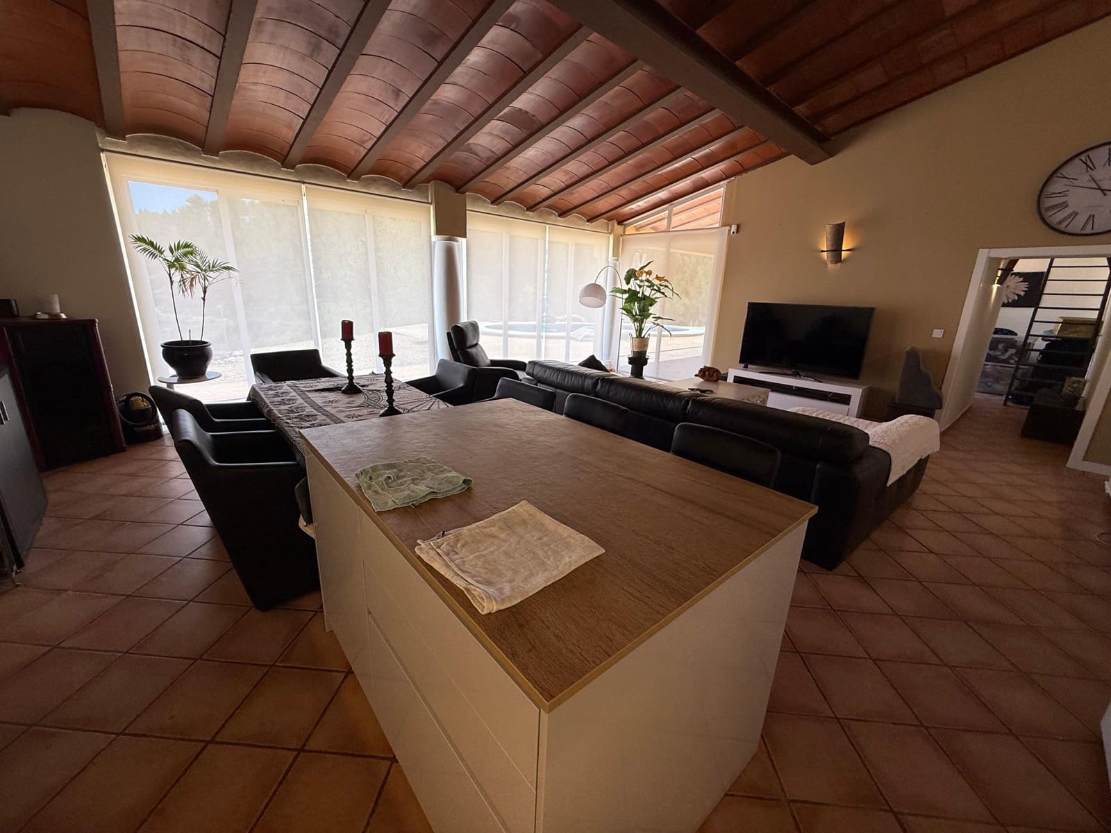 Finca/Maison de Campagne de 2 chambres à louer à Relleu avec piscine garage - 1 800 € (Ref: 10008109)