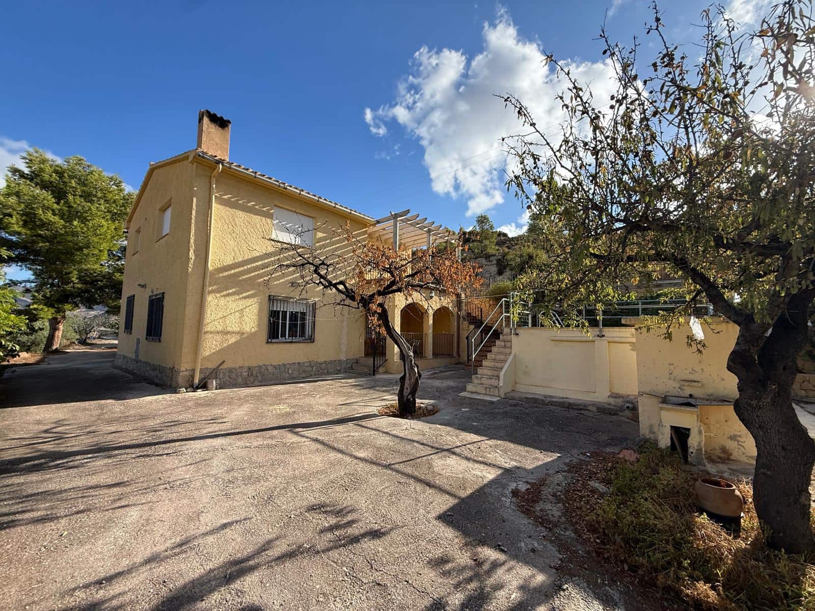 6 Zimmer Finca/Landgut zu verkaufen in Relleu mit Pool Garage - 449.000 € (Ref: 10089973)