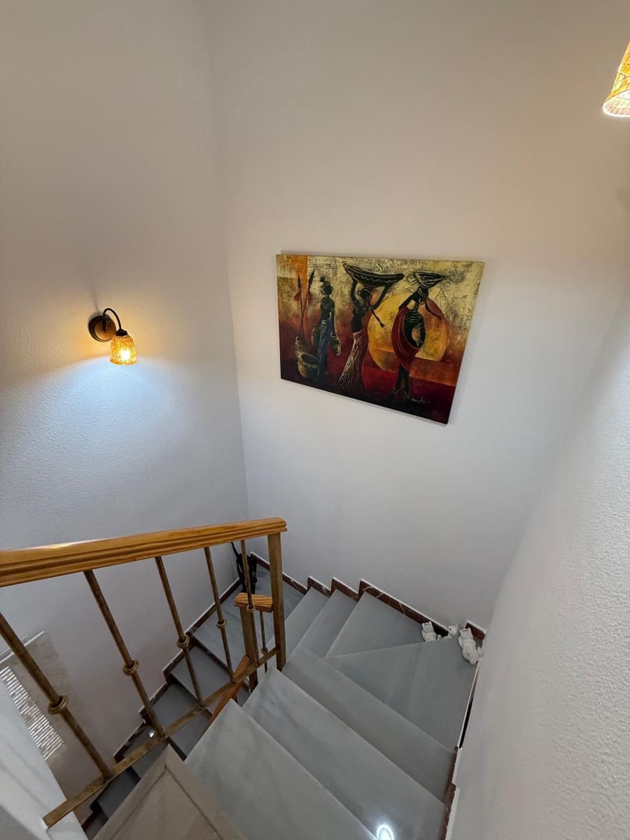 4 chambre Villa/Maison à vendre à La Nucia avec piscine garage - 569 000 € (Ref: 9946705)