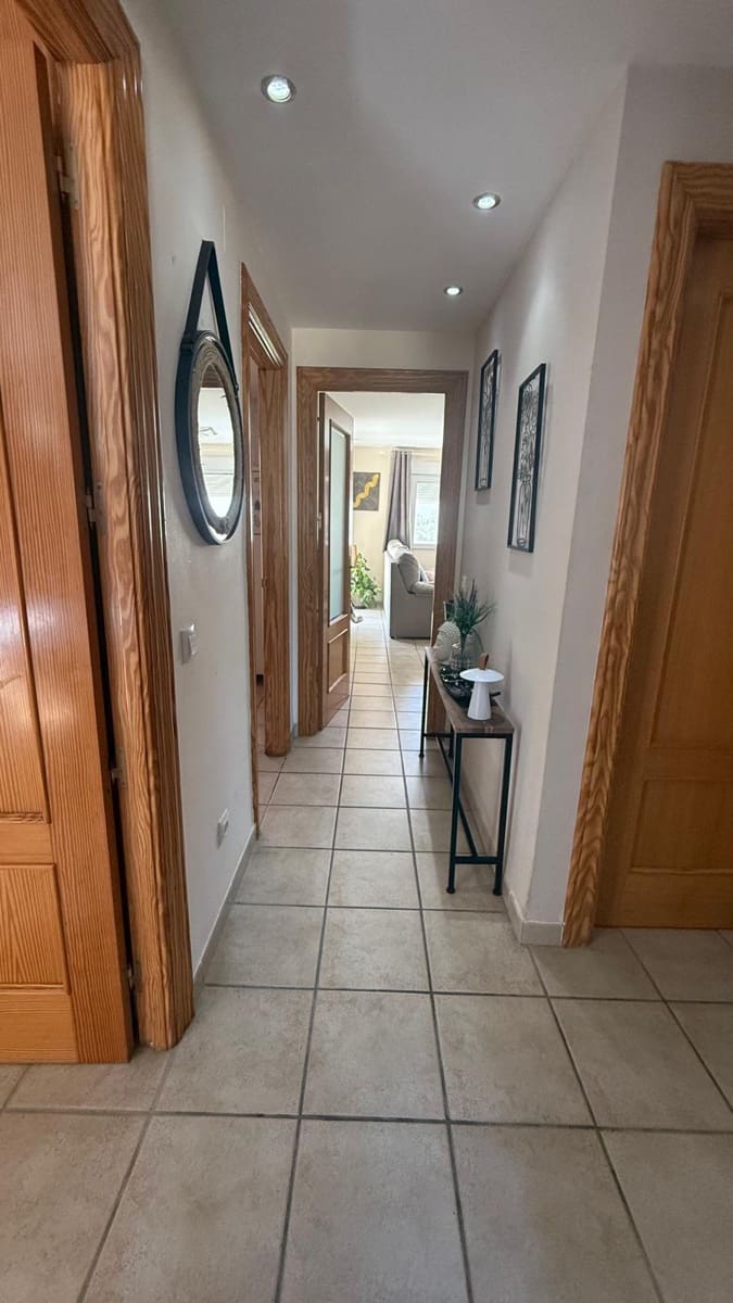 2 bedroom Apartment for rent in Altea with garage - € 1,150 (Ref: 9946724)