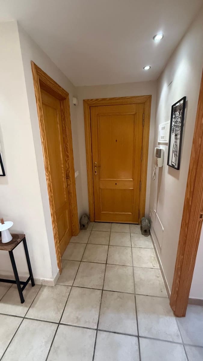 2 bedroom Apartment for rent in Altea with garage - € 1,150 (Ref: 9946724)