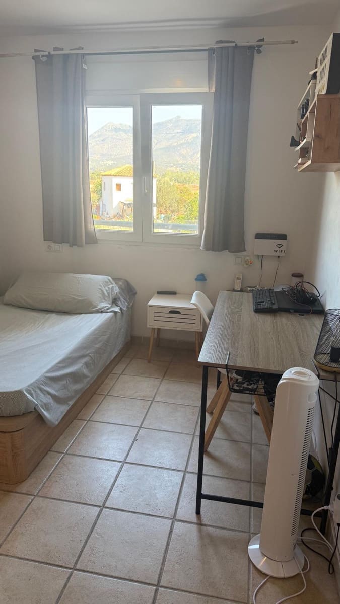 2 bedroom Apartment for rent in Altea with garage - € 1,150 (Ref: 9946724)