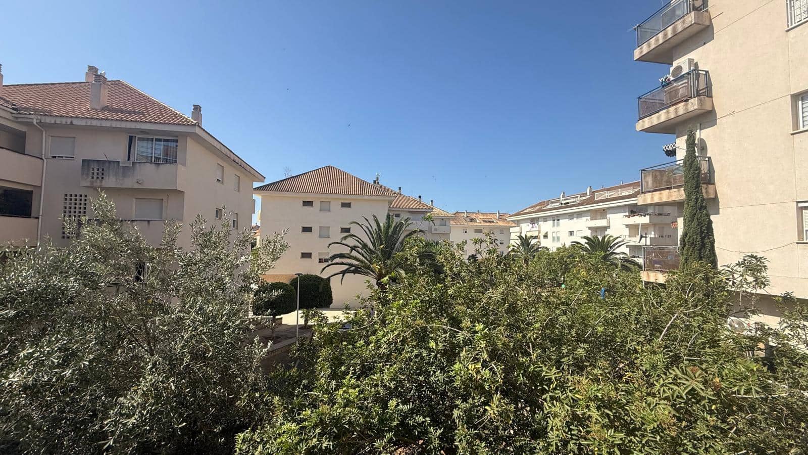 2 bedroom Apartment for rent in Altea with garage - € 1,150 (Ref: 9946724)