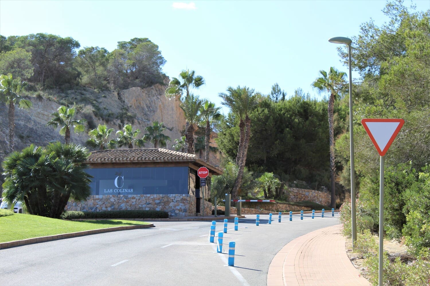 Chalet de 4 habitaciones en Las Colinas Golf en venta con piscina garaje - 1.299.900 € (Ref: 9950450)
