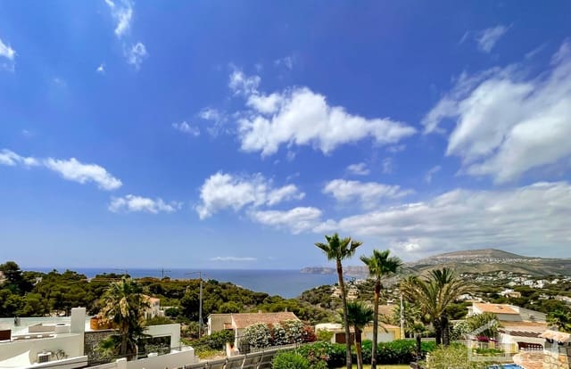4 soveværelse Villa til salg i Javea / Xàbia med swimmingpool garage - € 2.095.000 (Ref: 9950534)