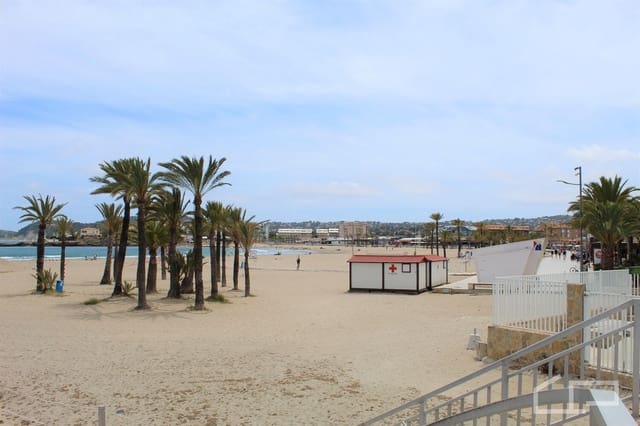 4 quarto Moradia para venda em Javea / Xàbia com piscina garagem - 1 995 000 € (Ref: 9950676)