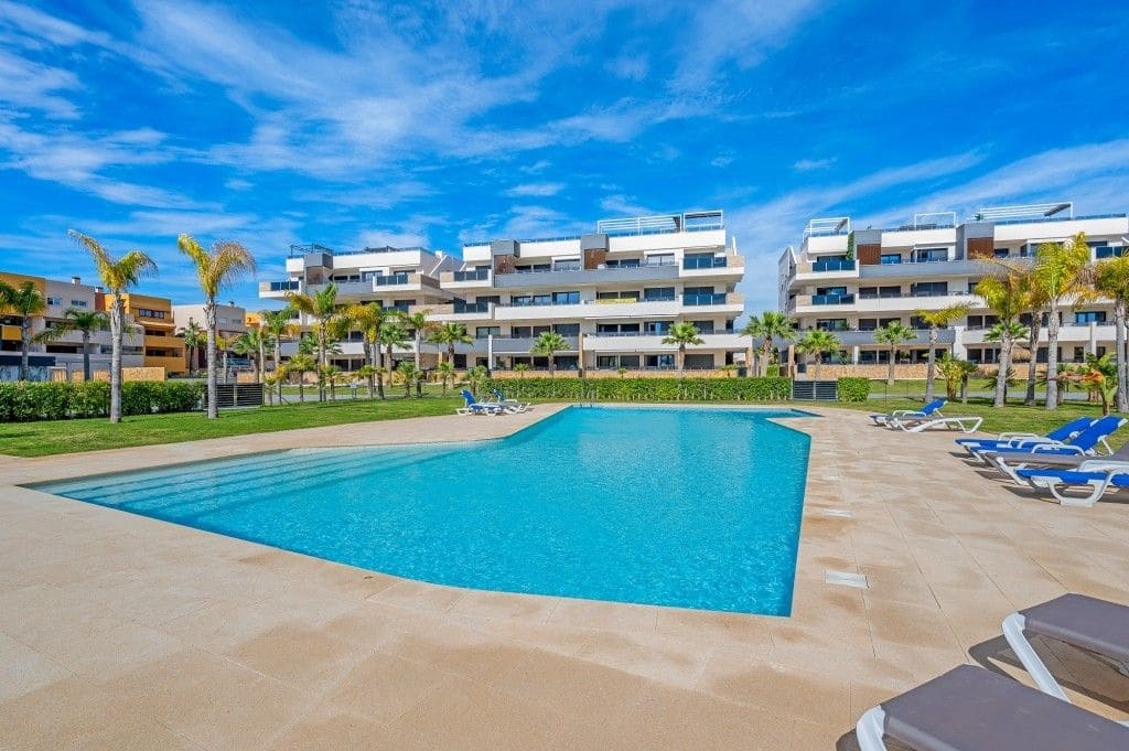 2 soveværelse Lejlighed til salg i Orihuela Costa med swimmingpool - € 315.000 (Ref: 10059490)