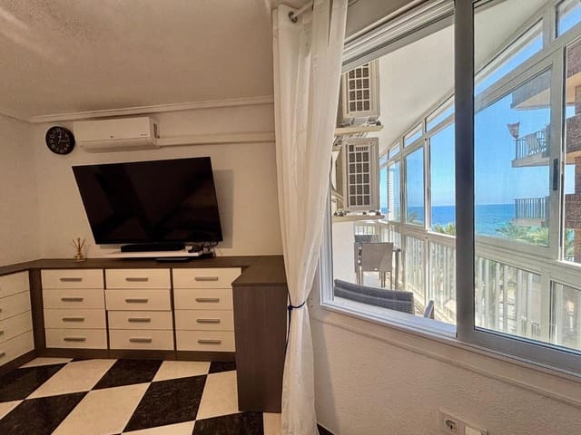 3 quarto Penthouse para venda em Las Piscinas Naturales, Torrevieja com garagem - 289 900 € (Ref: 10129504)