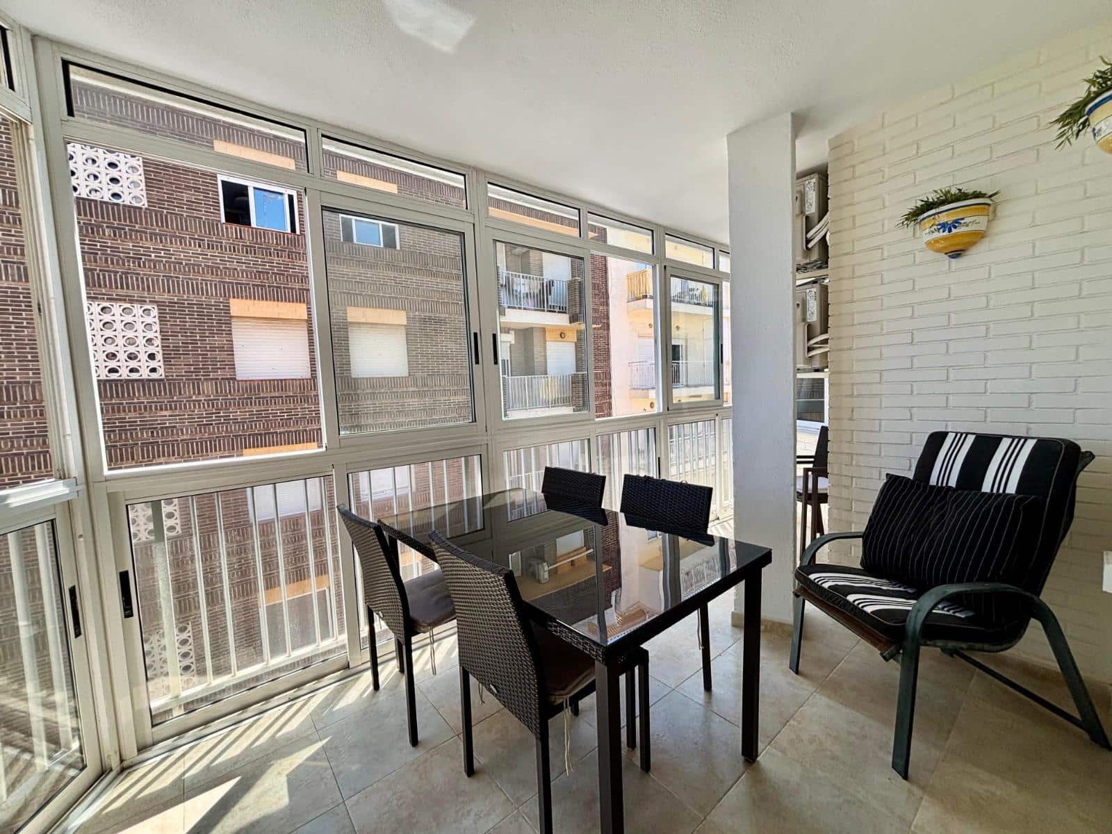 3 quarto Penthouse para venda em Torrevieja com garagem - 289 900 € (Ref: 10129504)