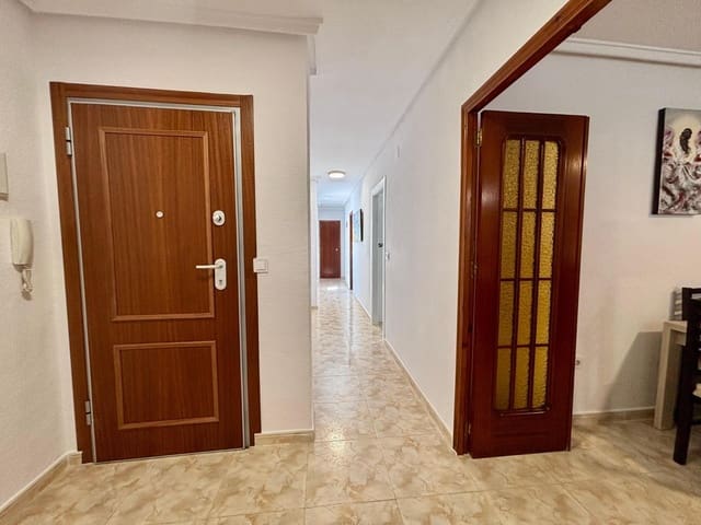 3 quarto Penthouse para venda em Las Piscinas Naturales, Torrevieja com garagem - 289 900 € (Ref: 10129504)