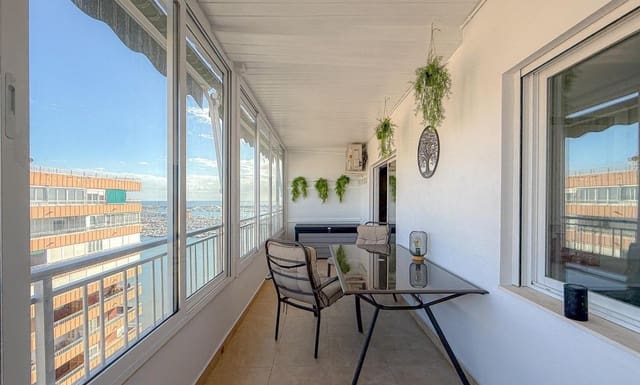 3 soverom Penthouse til salgs i Playa del Acequión, Torrevieja med svømmebasseng - € 270 000 (Ref: 10157922)