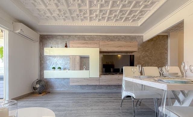 3 soverom Penthouse til salgs i Playa del Acequión, Torrevieja med svømmebasseng - € 270 000 (Ref: 10157922)