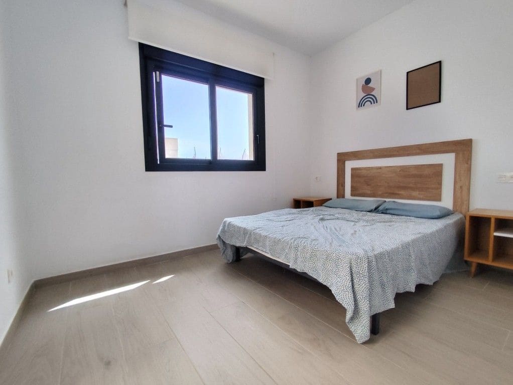 3 bedroom Villa for sale in Pilar de la Horadada with pool - € 292,000 (Ref: 9958214)