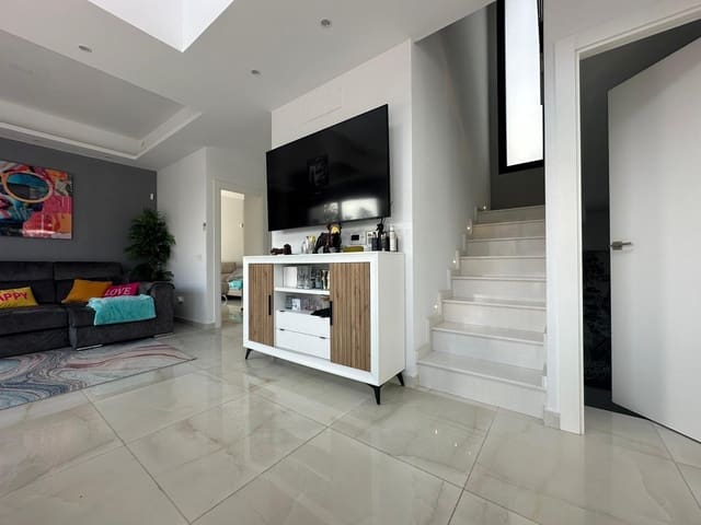 4 soverom Villa til salgs i La Mata, Torrevieja - € 775 000 (Ref: 9958217)
