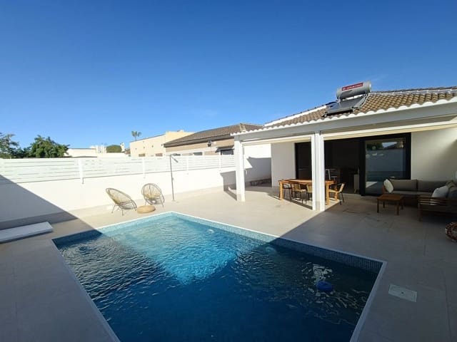 3 soverom Villa til salgs i El Chaparral - La Siesta - La Torreta, Torrevieja med svømmebasseng - € 459 000 (Ref: 9958220)