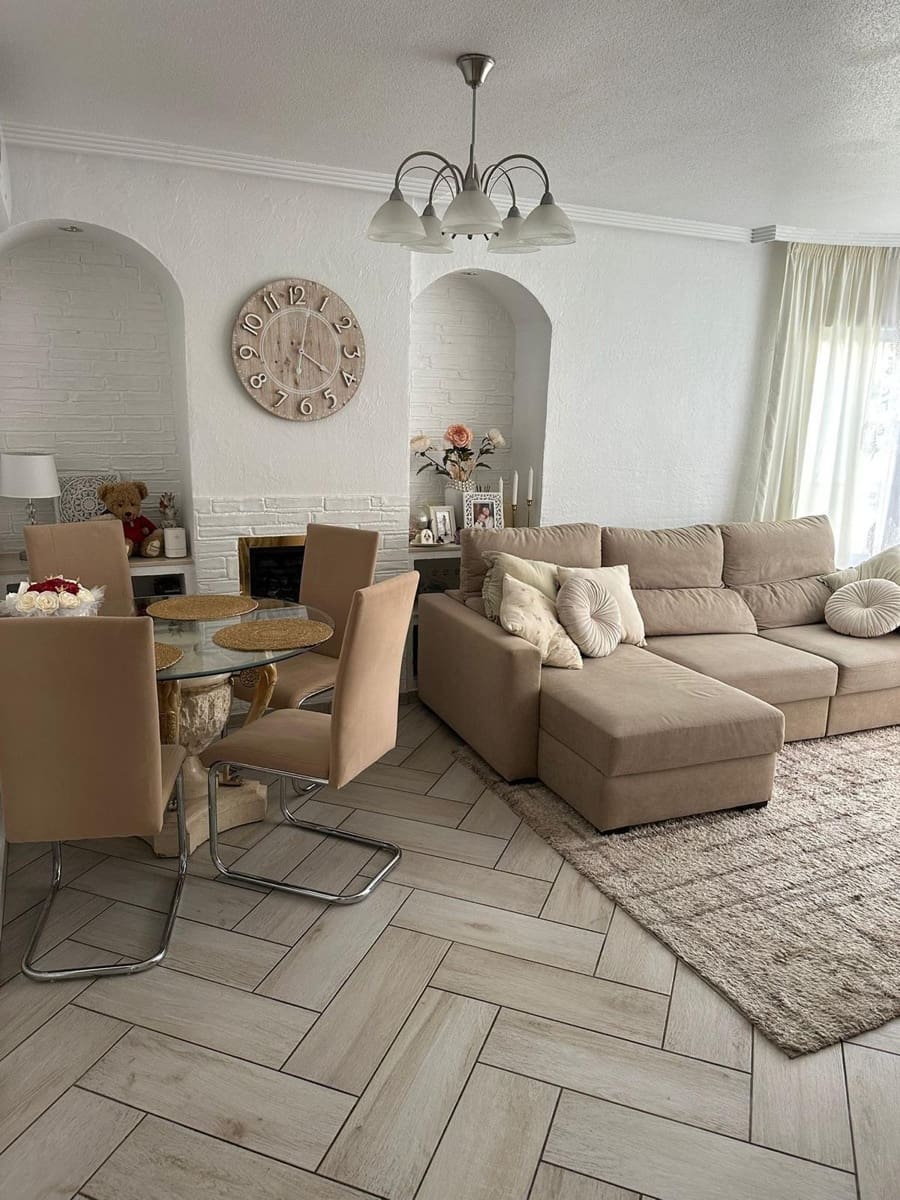 4 camera da letto Casa in vendita in Torrevieja - 339.900 € (Rif: 9958221)