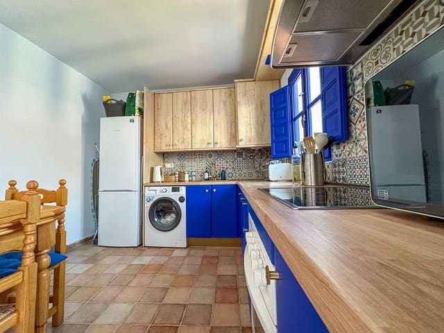 6 soveværelse Byhus til salg i Lecrín med swimmingpool - € 275.000 (Ref: 10054514)