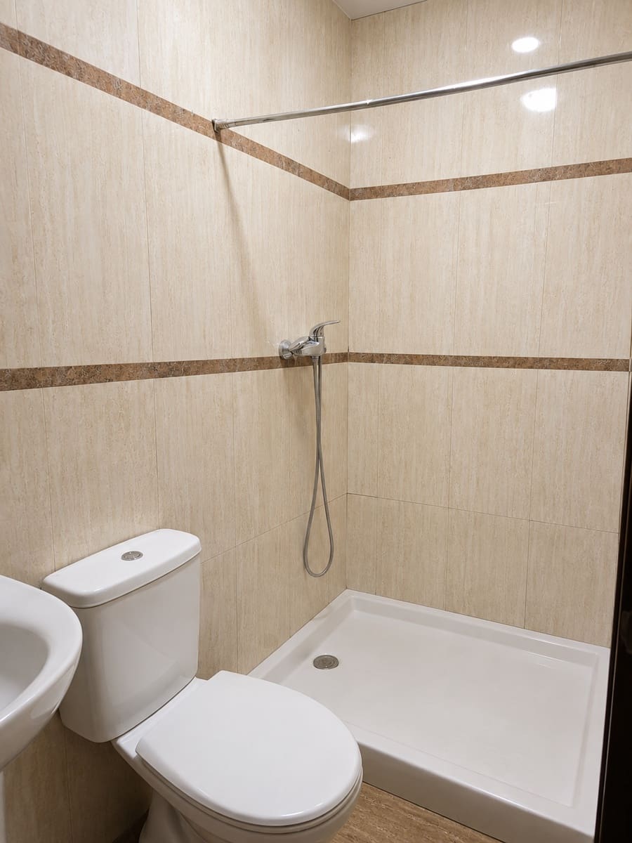 Casa de 1 habitación en Motril en venta - 125.000 € (Ref: 10061091)