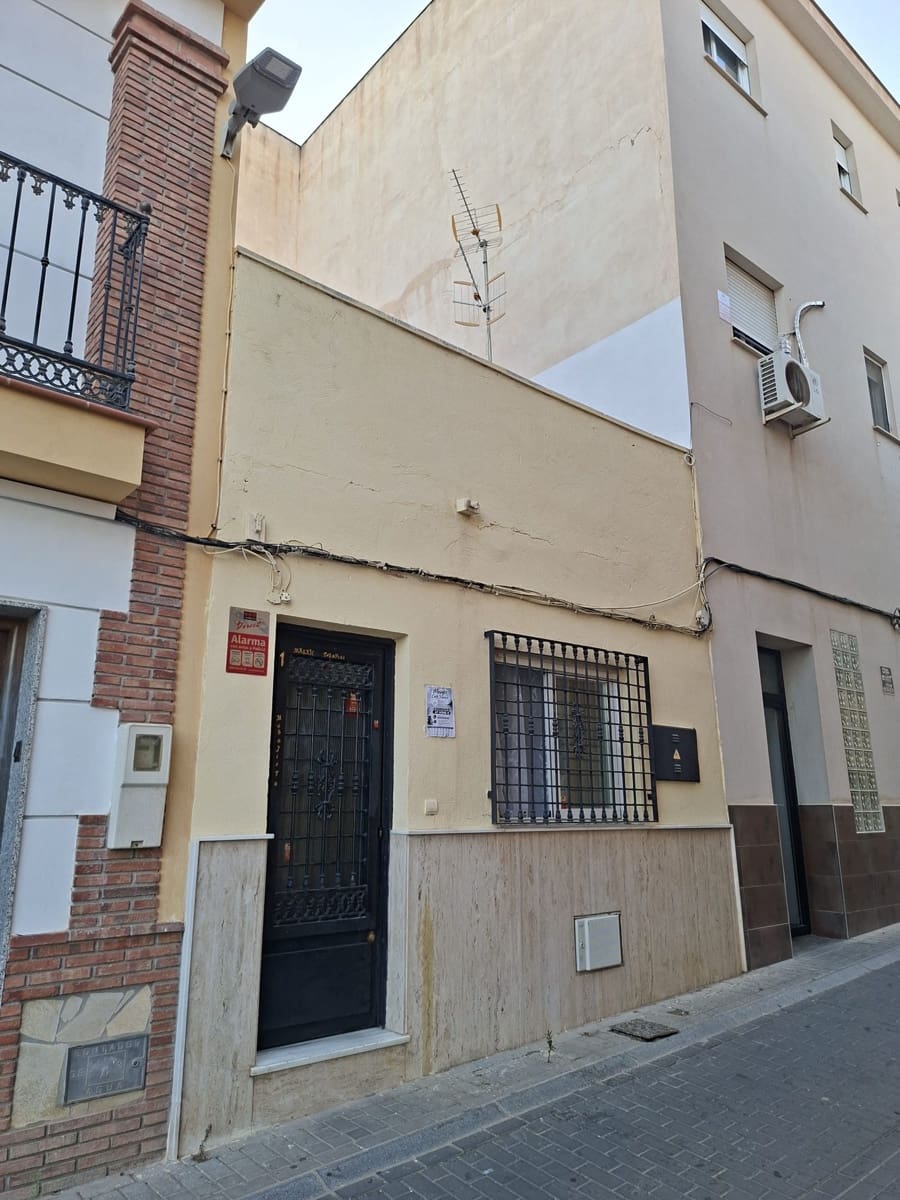 Casa de 1 habitación en Motril en venta - 125.000 € (Ref: 10061091)